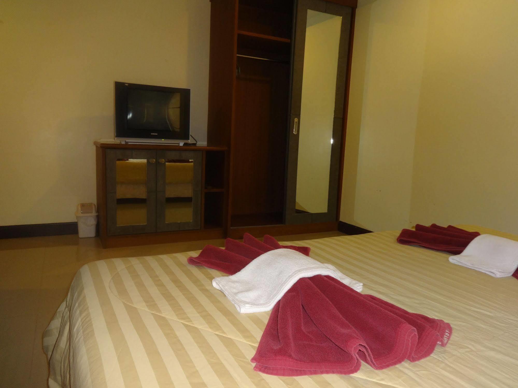 Pornthep Hotel 2 Ban Klong Haeng Exterior photo